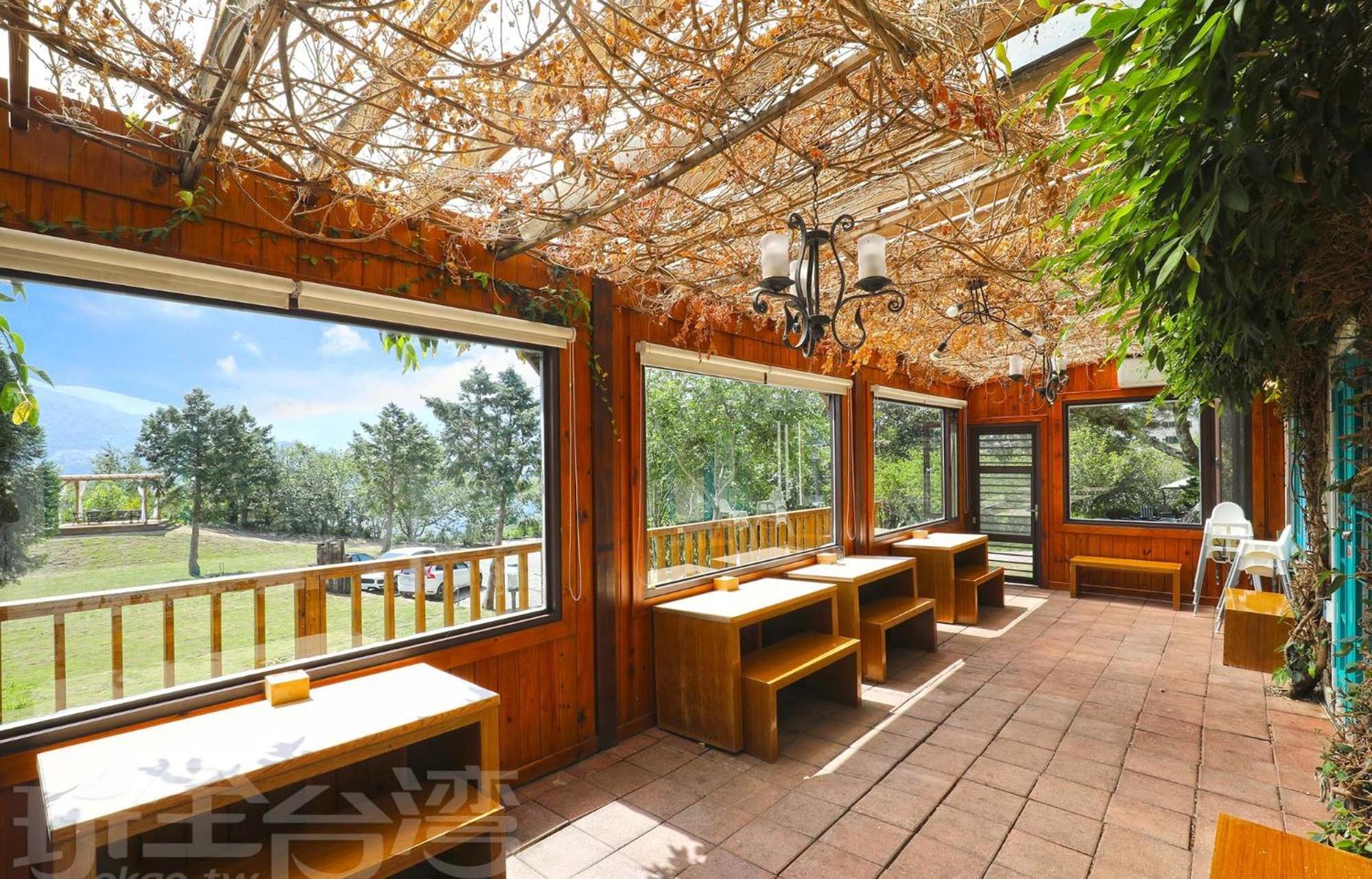 Апартаменты 清境 百里莊園 Baili Manor Cing Jing Ренай Экстерьер фото