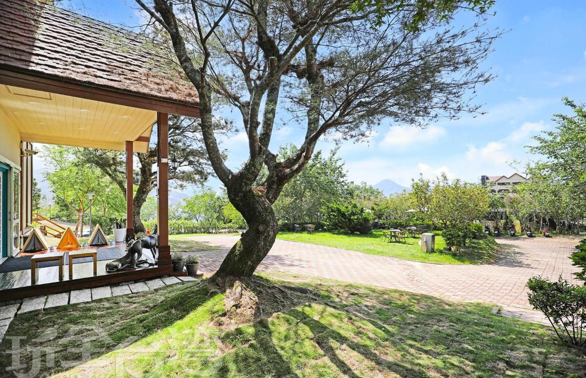 Апартаменты 清境 百里莊園 Baili Manor Cing Jing Ренай Экстерьер фото